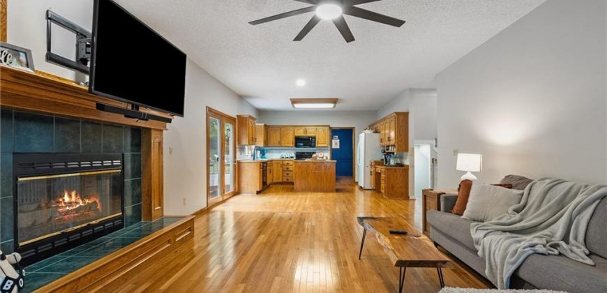 Homes for Sale in Liberty, MO 64068 | 1408  Telford Drive