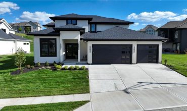 Homes for Sale in Parkville, MO 64152 | 9815  Ambrosia Lane