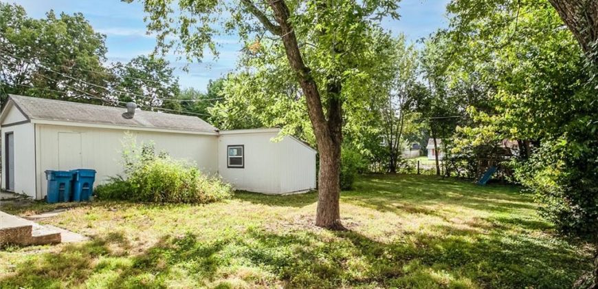 Homes for Sale in Liberty, MO 64068 | 463 E Mill Street