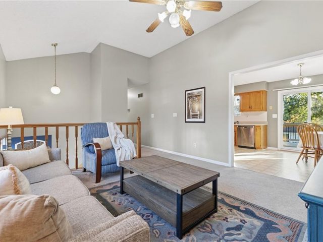 Homes for Sale in Kansas City, MO 64157 | 11207 N MARSH Avenue