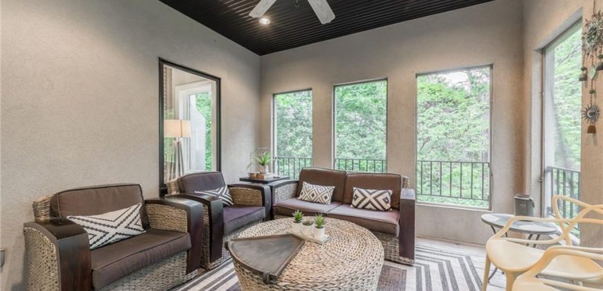 Homes for Sale in Kansas City, MO 64116 | 4319 N Hickory Lane