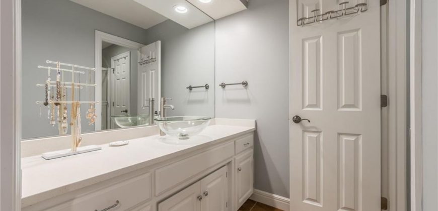 Homes for Sale in Kansas City, MO 64116 | 4319 N Hickory Lane