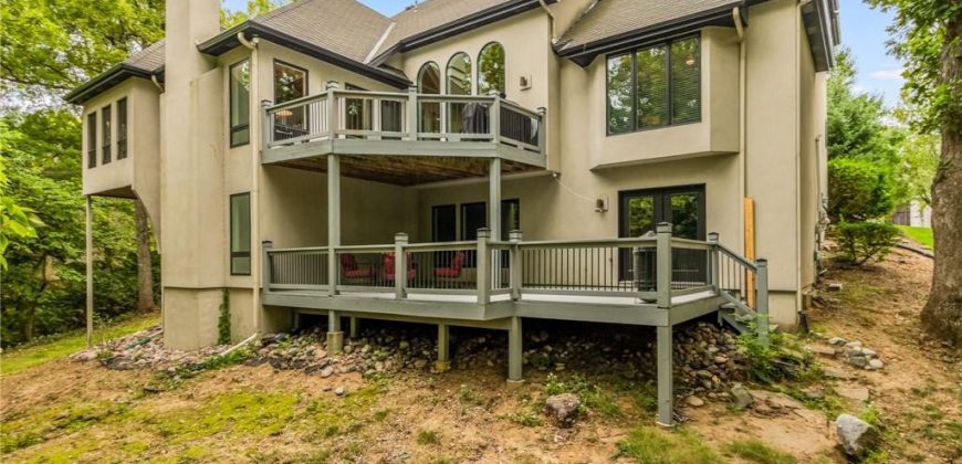 Homes for Sale in Kansas City, MO 64116 | 4319 N Hickory Lane