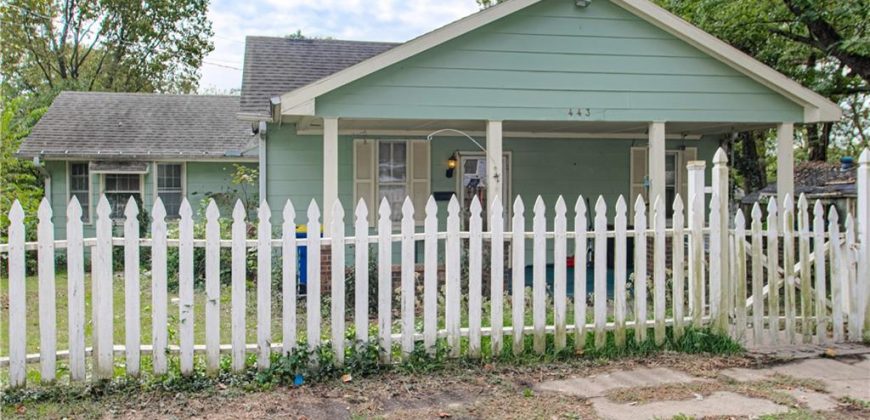 Homes for Sale in Liberty, MO 64068 | 443  Choctaw Street