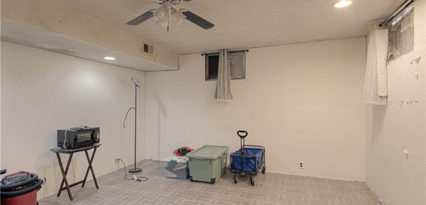 Homes for Sale in Liberty, MO 64068 | 443  Choctaw Street