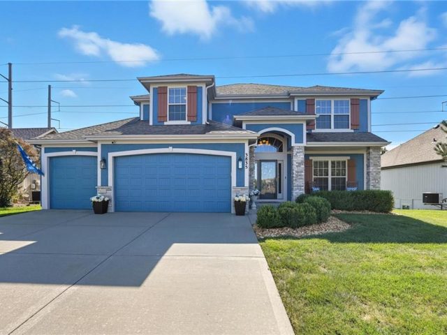 Homes for Sale in Kansas City, MO 64156 | 3835 NE 88th Terrace