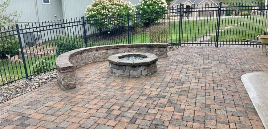 Homes for Sale in Kansas City, MO 64053 | 8636 N Utica Avenue