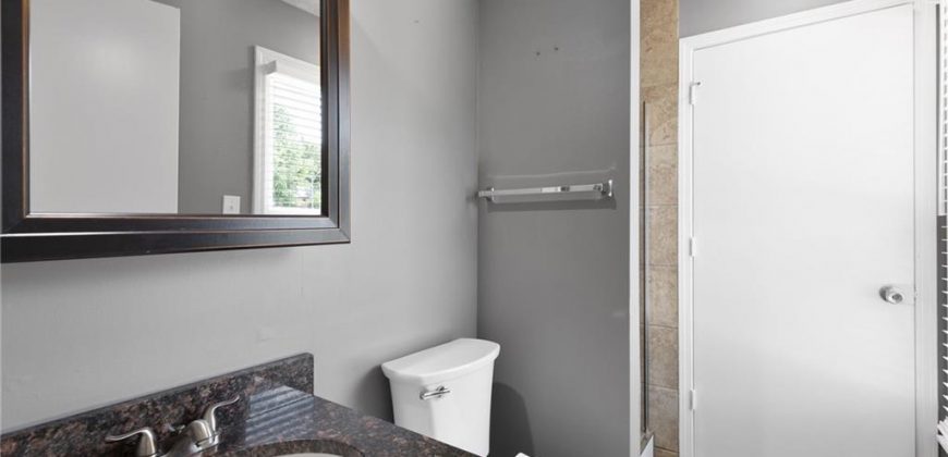 Homes for Sale in Kansas City, MO 64151 | 5521 N Mayview Avenue