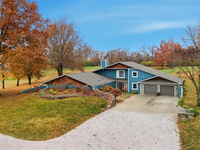 Homes for Sale in Excelsior Springs, MO 64024 | 1606  Lynn Road