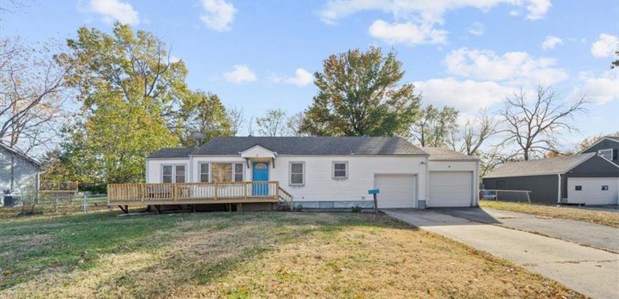 Homes for Sale in Kansas City, MO 64118 | 601 NE 74th Terrace