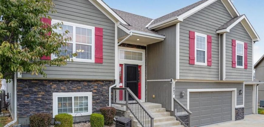 Homes for Sale in Smithville, MO 64089 | 1402 NE 182nd Street