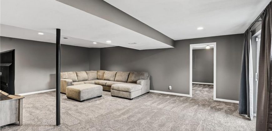 Homes for Sale in Kearney, MO 64060 | 800 E 14th Street