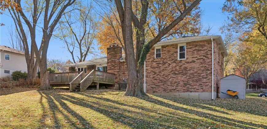 Homes for Sale in Kansas City, MO 64151 | 6205 NW KAREN Road