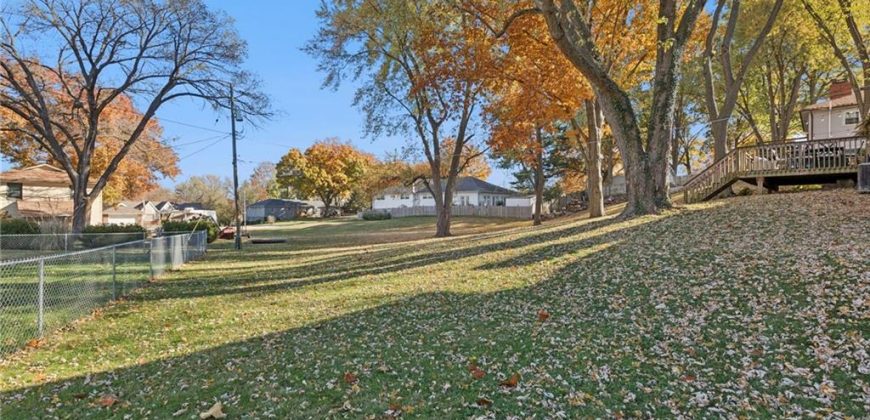 Homes for Sale in Kansas City, MO 64151 | 6205 NW KAREN Road