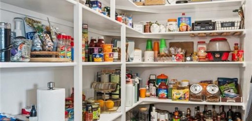 Homes for Sale in Smithville, MO 64089 | 409  Sixth Street