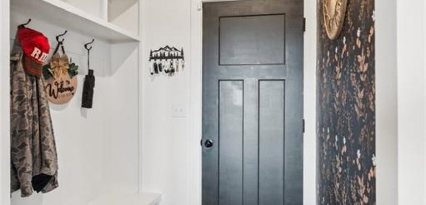 Homes for Sale in Smithville, MO 64089 | 409  Sixth Street