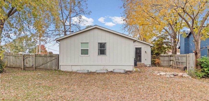 Homes for Sale in Kansas City, MO 64155 | 401 NE 88th Street