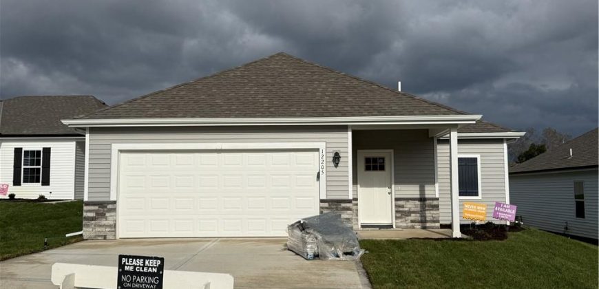 Homes for Sale in Kansas City, MO 64163 | 12205 N Rhode Court