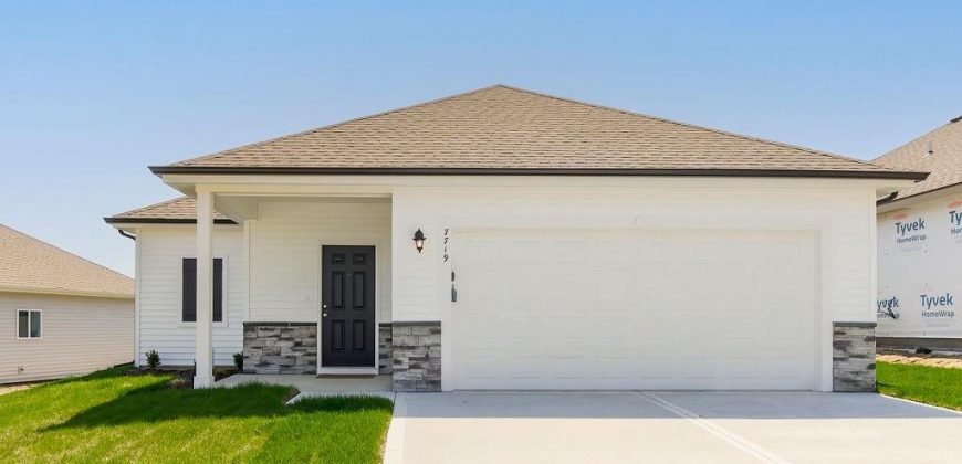 Homes for Sale in Kansas City, MO 64163 | 12201 N Rhode Court