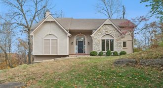 Homes for Sale in Kansas City, MO 64152 | 5305 NW Bluff Drive