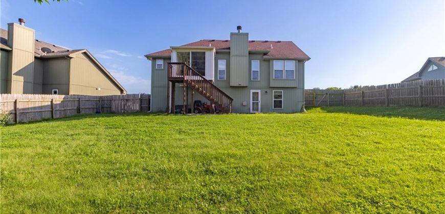 Homes for Sale in Smithville, MO 64089 | 1902 NE Lake Drive