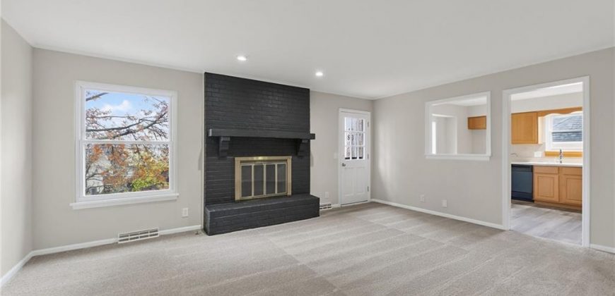 Homes for Sale in Kansas City, MO 64118 | 837 NW 69th Street