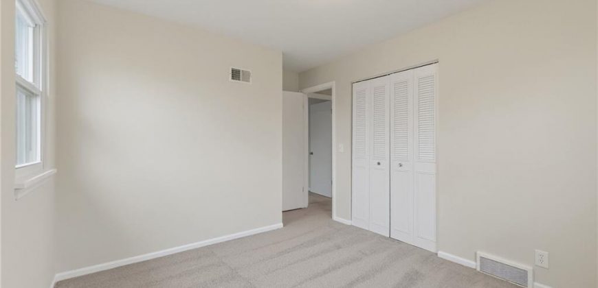 Homes for Sale in Kansas City, MO 64118 | 837 NW 69th Street