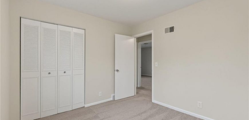 Homes for Sale in Kansas City, MO 64118 | 837 NW 69th Street