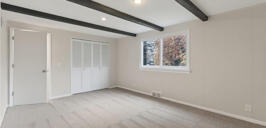 Homes for Sale in Kansas City, MO 64118 | 837 NW 69th Street