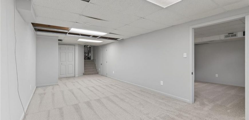 Homes for Sale in Kansas City, MO 64118 | 837 NW 69th Street