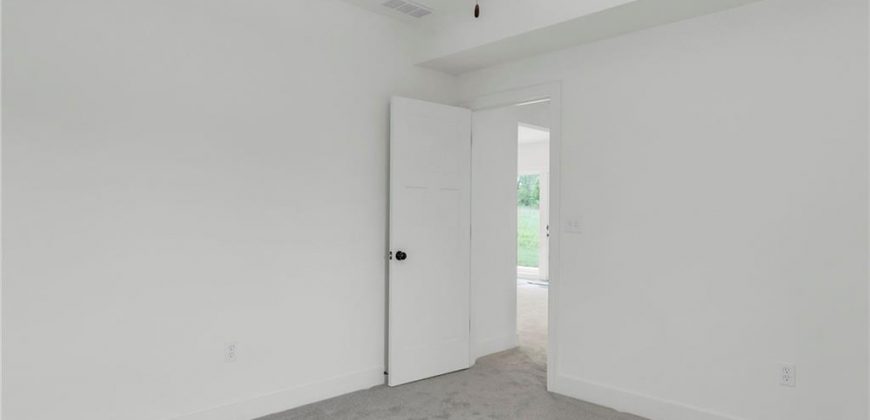 Homes for Sale in Smithville, MO 64089 | 502  Seventh Street