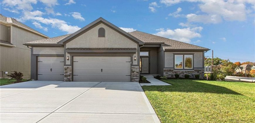 Homes for Sale in Kansas City, MO 64154 | 9427 N Belton Avenue