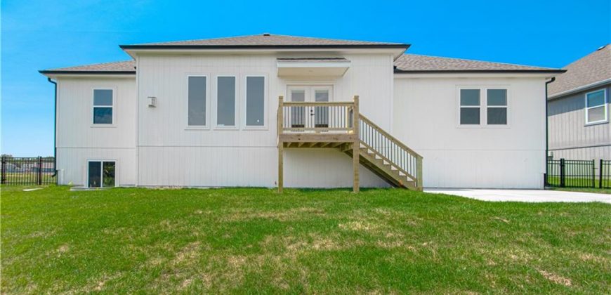 Homes for Sale in Kearney, MO 64060 | 2211  Prairie Creek Drive