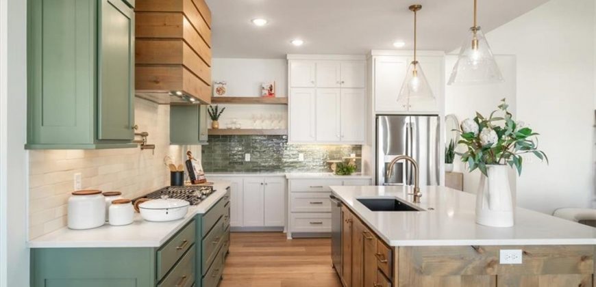 Homes for Sale in Riverside, MO 64150 | 4738 NW Sienna Ridge