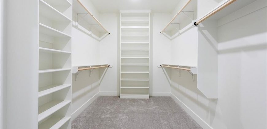 Homes for Sale in Kearney, MO 64060 | 13703  Clover Court