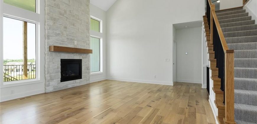 Homes for Sale in Kearney, MO 64060 | 13703  Clover Court