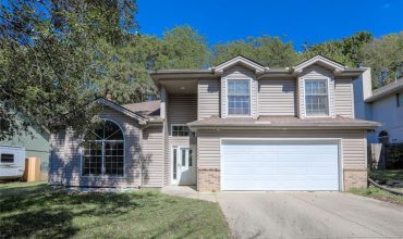 Homes for Sale in Kansas City, MO 64118 | 1600 NE 81st Street