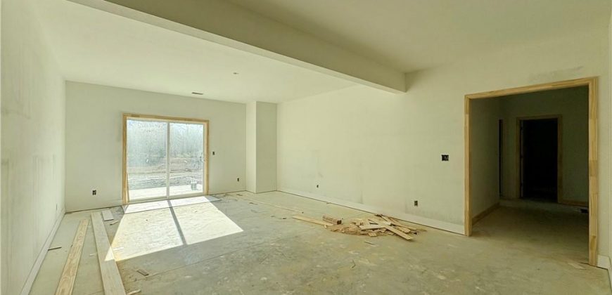 Homes for Sale in Kansas City, MO 64154 | 3017 NW 95th Terrace