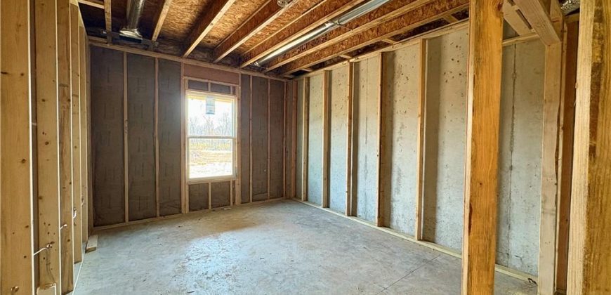 Homes for Sale in Kansas City, MO 64154 | 3017 NW 95th Terrace