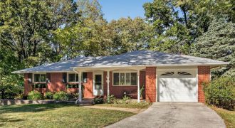 Homes for Sale in Kansas City, MO 64118 | 6159  Circle View Drive