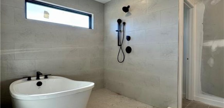 Homes for Sale in Kansas City, MO 64157 | 7509 NE 103rd Terrace