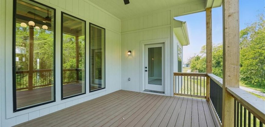 Homes for Sale in Kansas City, MO 64155 | 1406 NW 106th Terrace