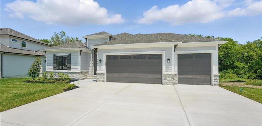 Homes for Sale in Kansas City, MO 64155 | 1406 NW 106th Terrace