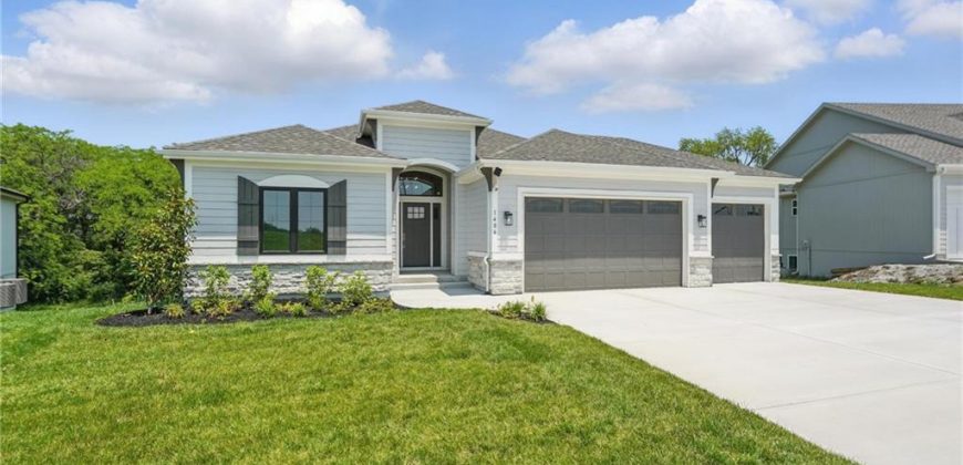 Homes for Sale in Kansas City, MO 64155 | 1406 NW 106th Terrace