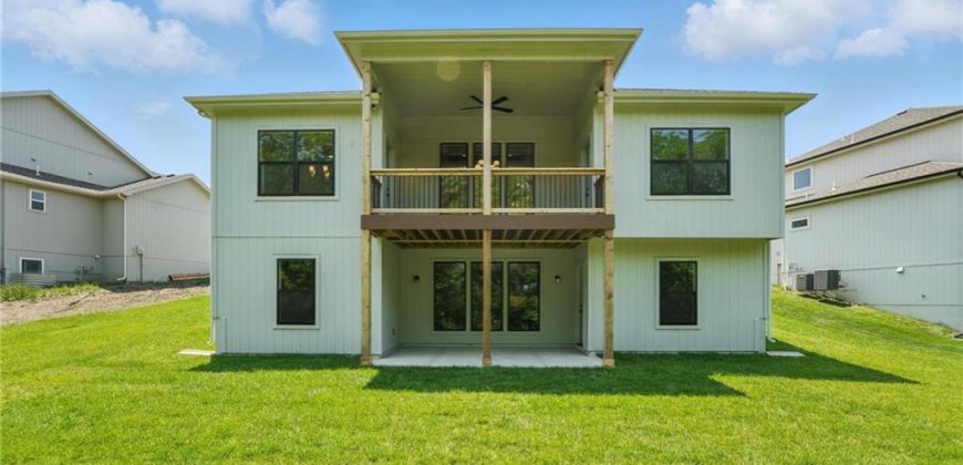 Homes for Sale in Kansas City, MO 64155 | 1406 NW 106th Terrace