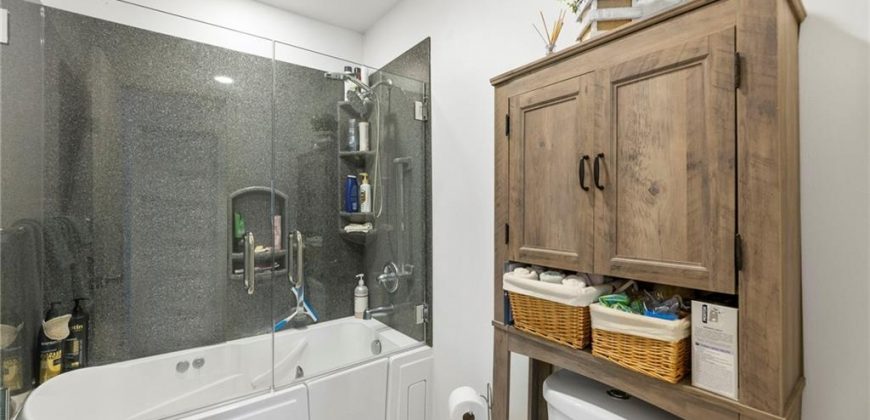 Homes for Sale in Kansas City, MO 64154 | 5411 NW 84th Court