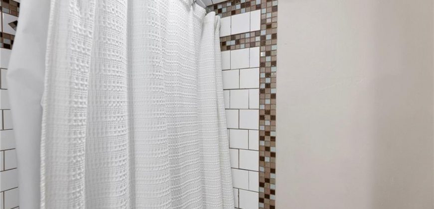 Homes for Sale in Kansas City, MO 64154 | 5411 NW 84th Court