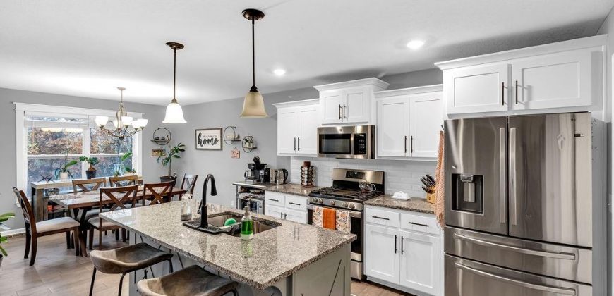 Homes for Sale in Kansas City, MO 64157 | 11709 N Windsor Avenue