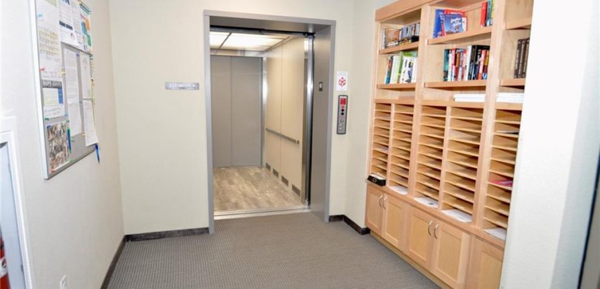 Homes for Sale in Kansas City, MO 64154 | 2651 NW Barry Road, Unit#102