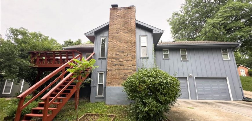 Homes for Sale in Parkville, MO 64152 | 5710 NW Raintree Drive